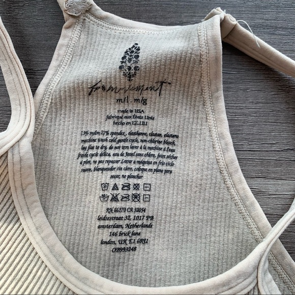 Free people Happiness Runs Crop - Picture 3 of 5